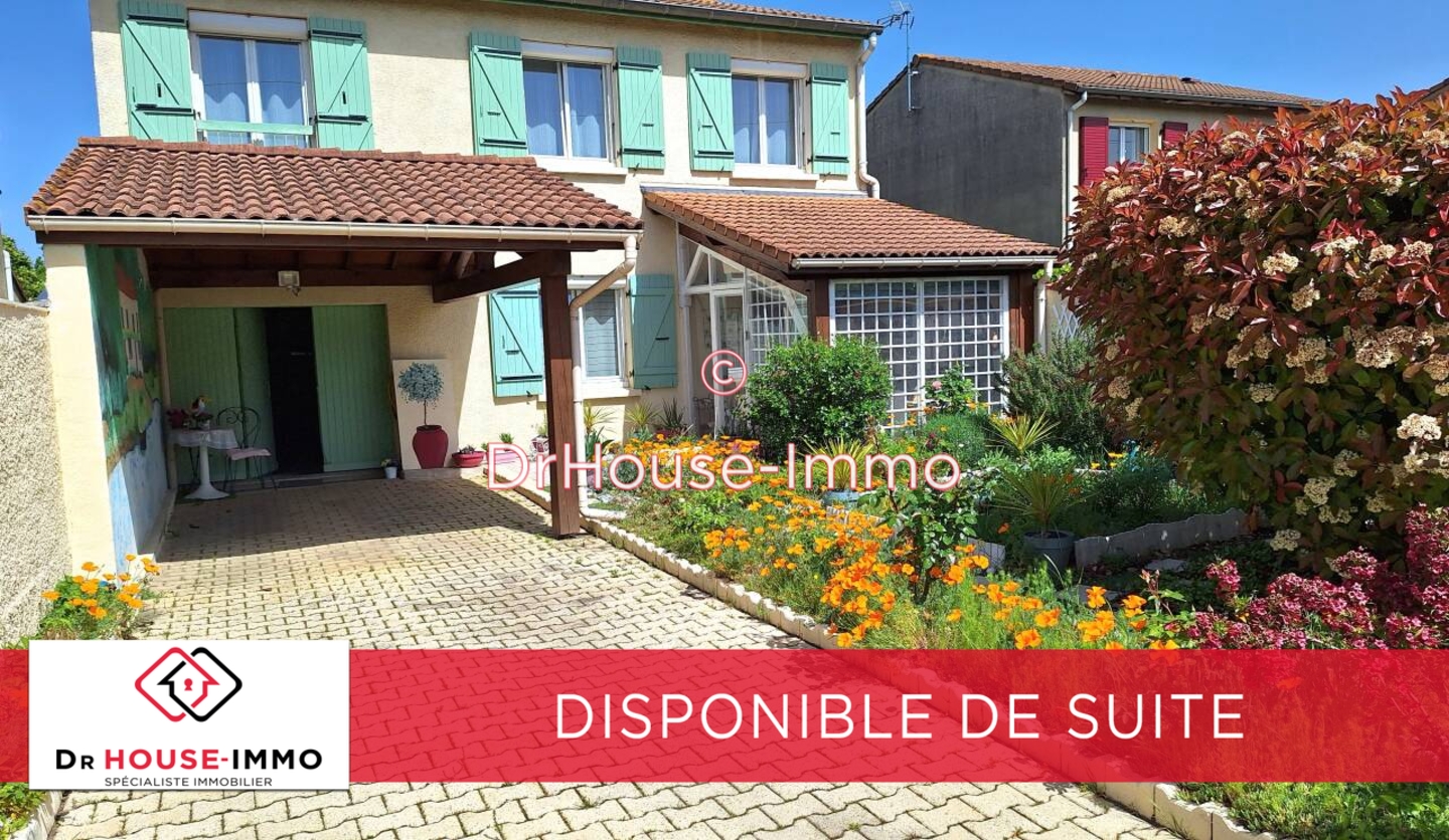 Photo 1 : Vente Maison 6 pièces Bourg-de-Péage 130 m²