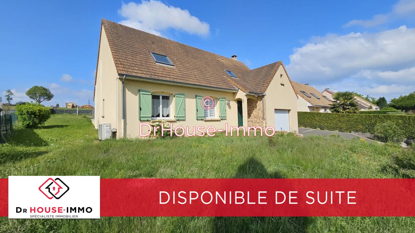 Photo 1 : Vente Maison 6 pièces Saint-Mars-d'Outillé 157 m²