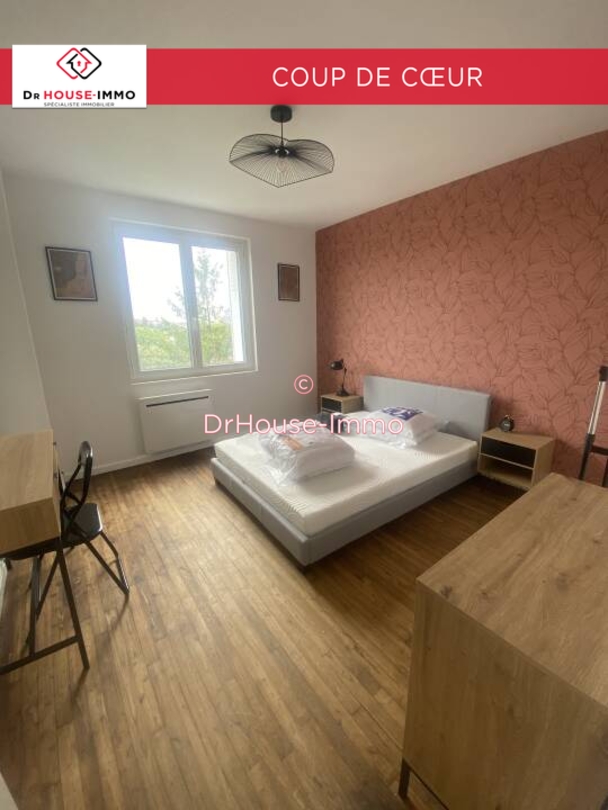 Photo 1 : Location Appartement 4 pièces Poitiers 63 m²