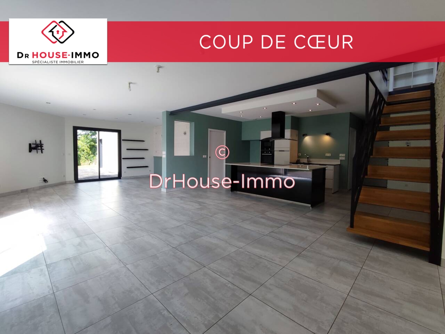 Photo 2 : Vente Maison 6 pièces Rucqueville 177 m²