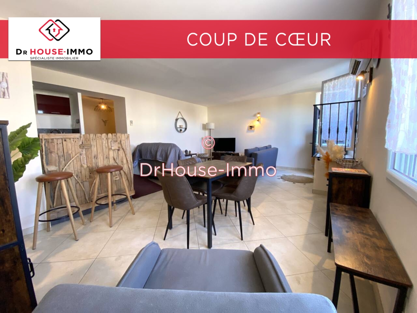 Photo 2 : Vente Appartement 4 pièces Saintes-Maries-de-la-Mer 74 m²