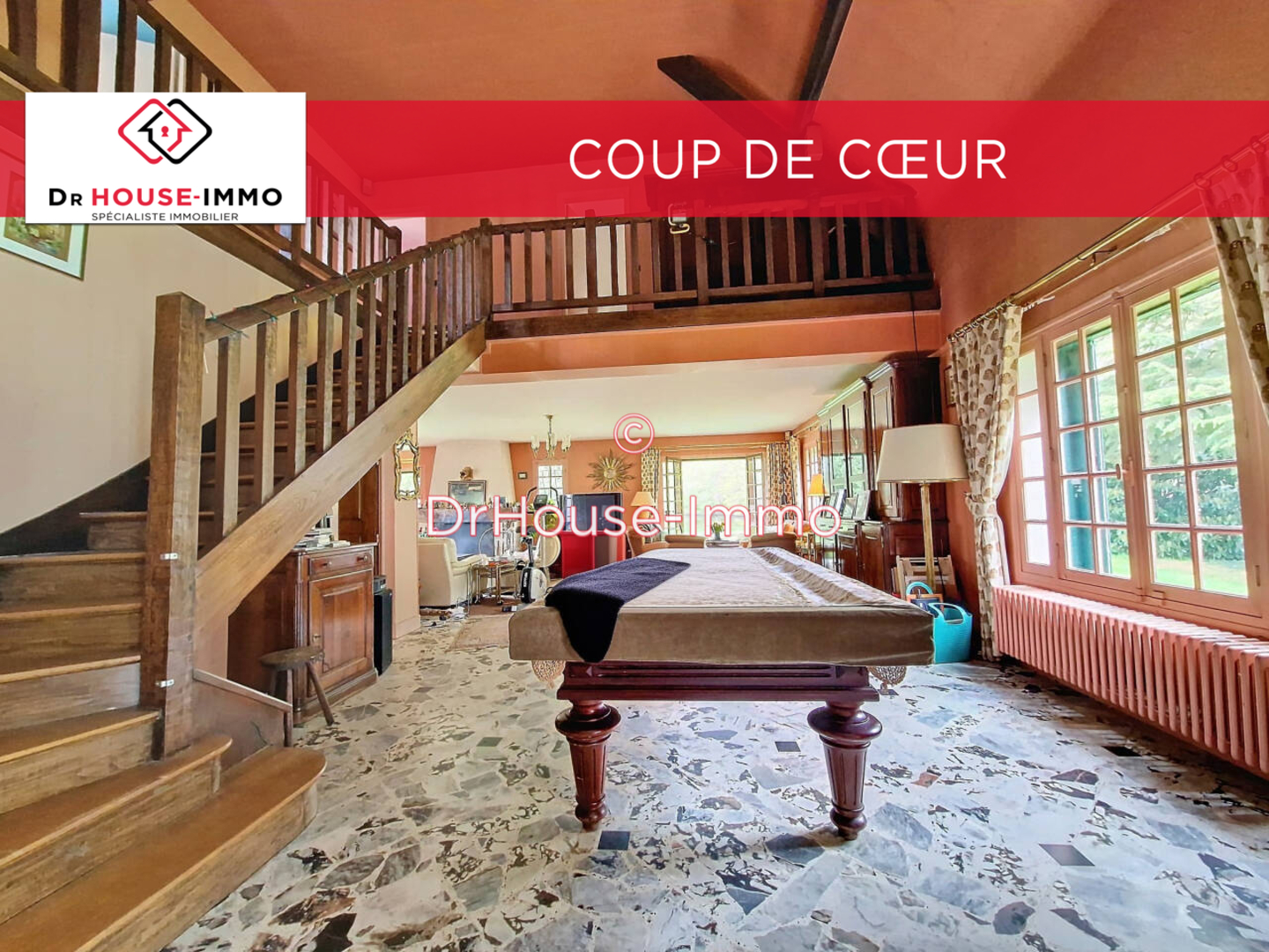 Photo 1 : Vente Maison 10 pièces Poigny-la-Forêt 336 m²