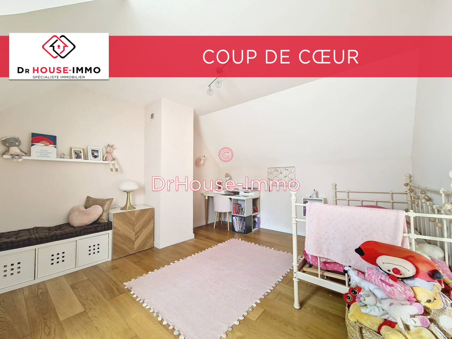 Photo 1 : Vente Maison 8 pièces Morainvilliers 193 m²