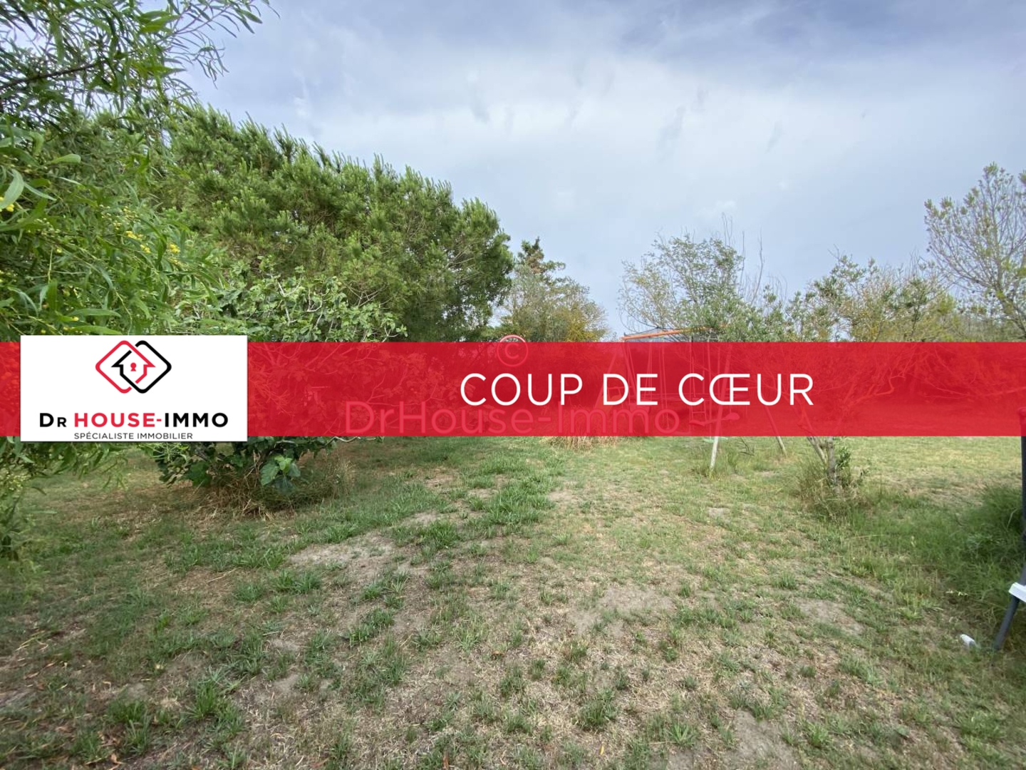 Photo 1 : Vente Maison 10 pièces Saintes-Maries-de-la-Mer 320 m²