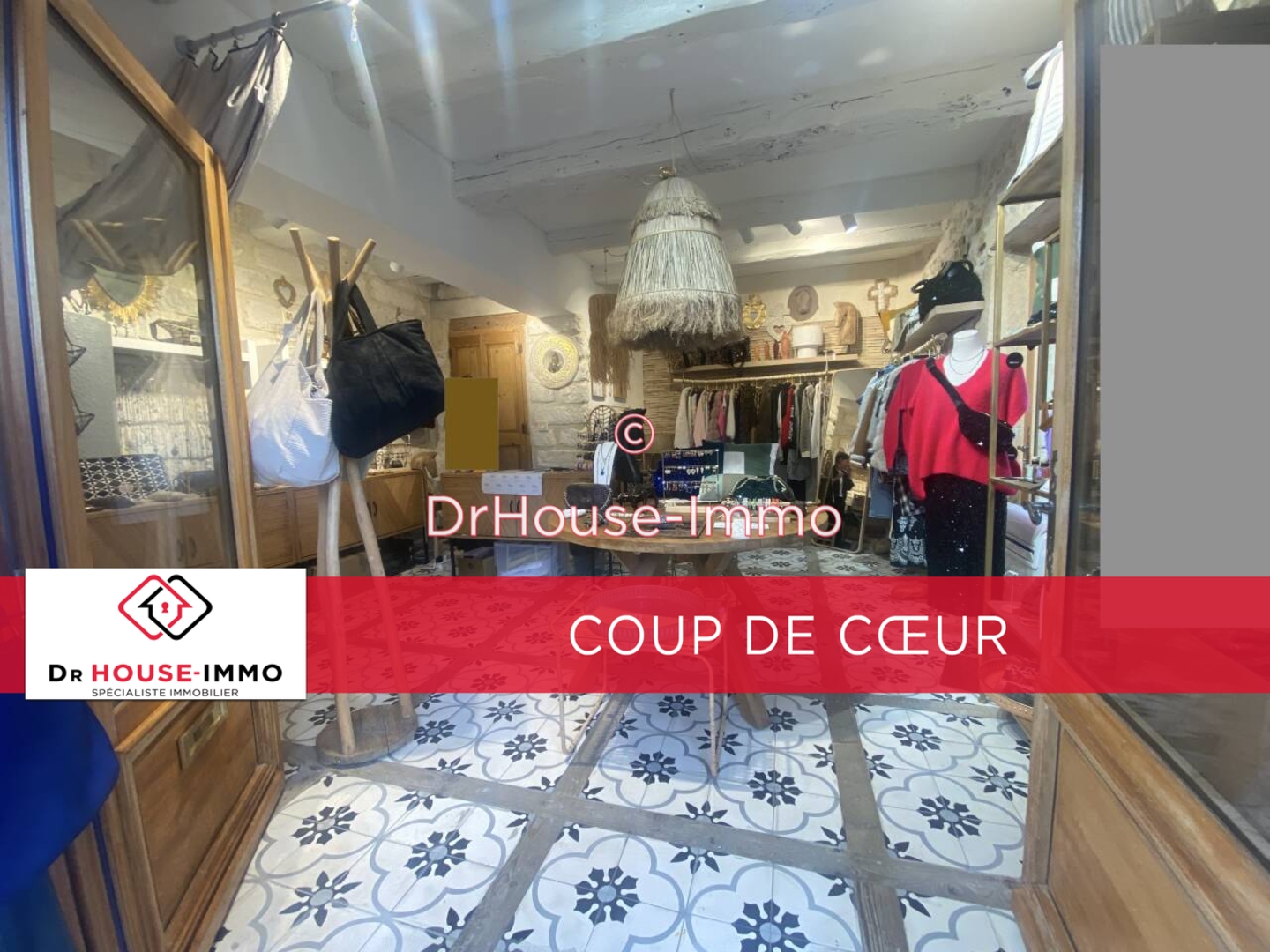 Photo 1 : Vente Commerce 1 pièce Saint-Laurent-d'Aigouze 24 m²