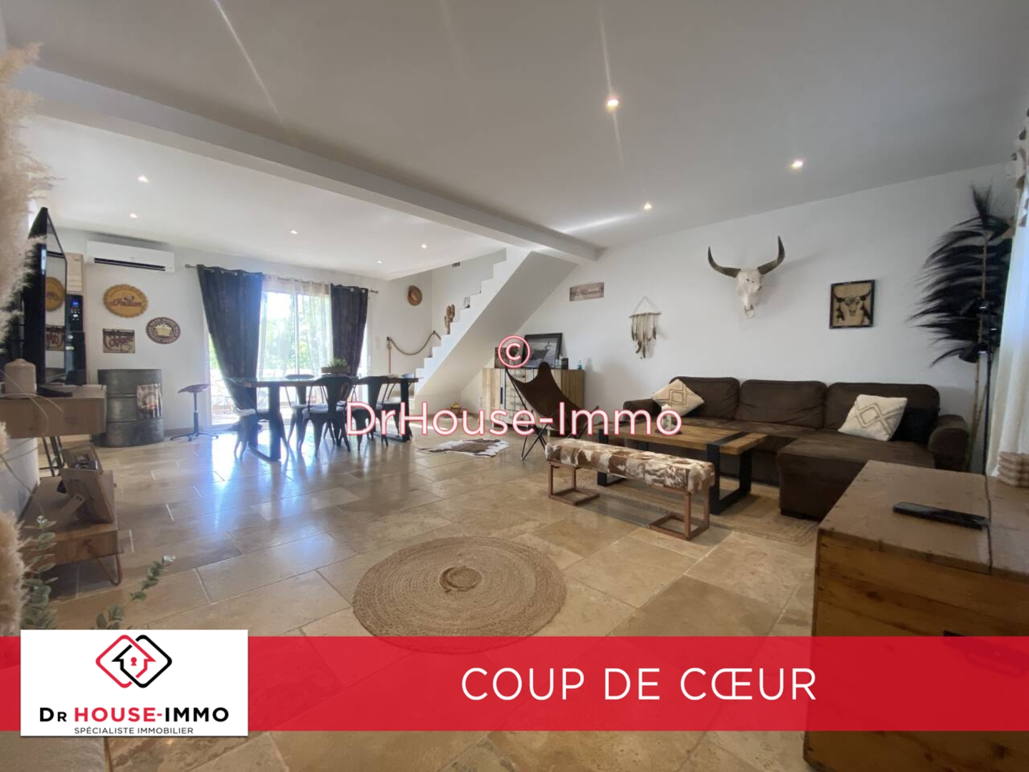 Photo 1 : Vente Maison 4 pièces Saintes-Maries-de-la-Mer 110 m²