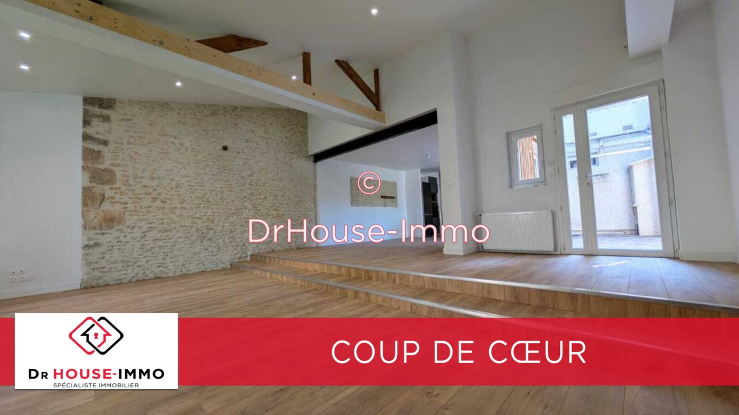 Photo 1 : Vente Maison 4 pièces Poitiers 128 m²