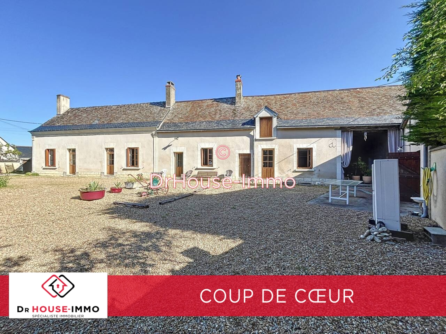 Photo 1 : Vente Maison 4 pièces Savigné-sur-Lathan 119 m²