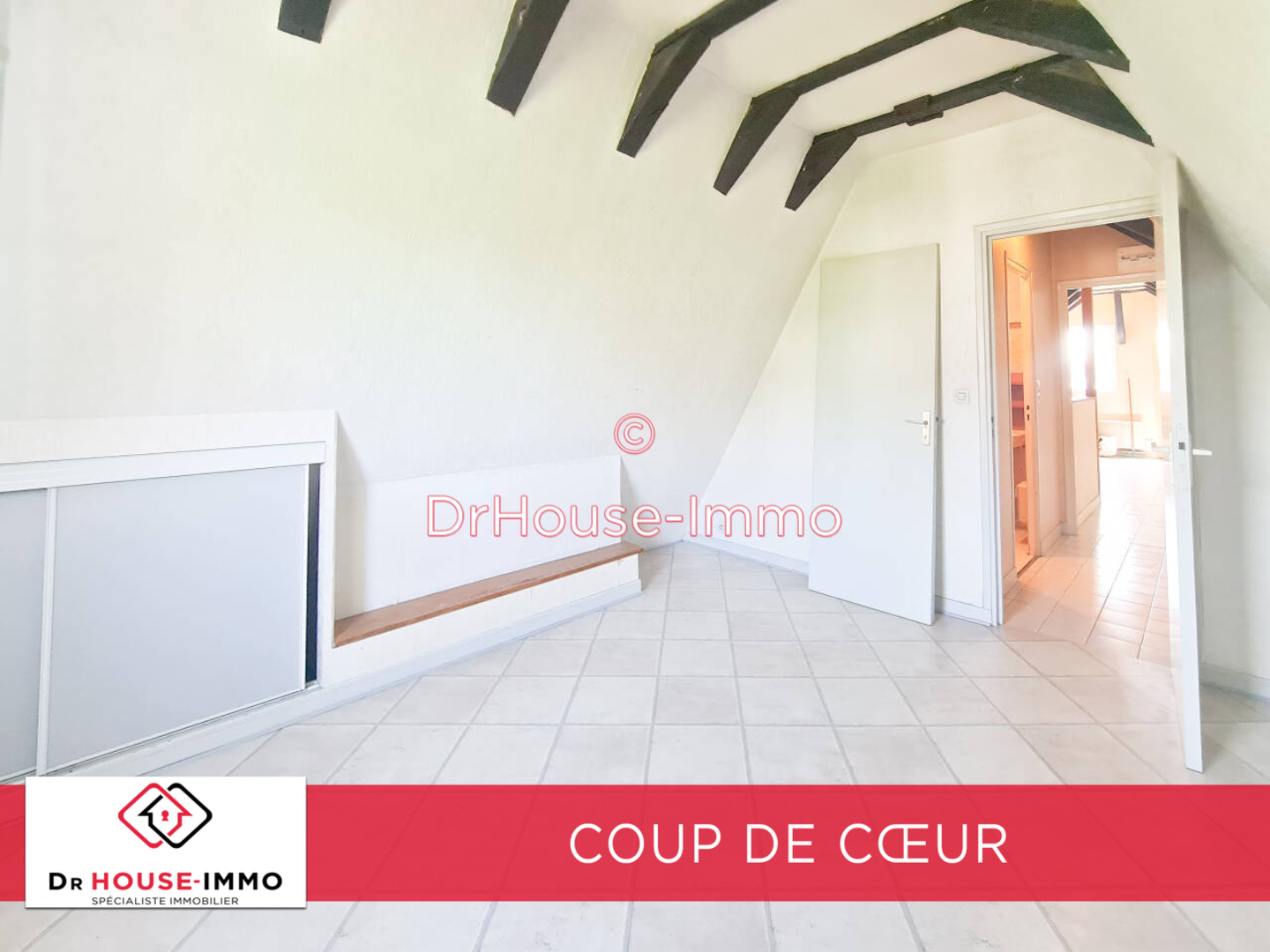 Photo 1 : Vente Appartement 2 pièces Tours 30 m²
