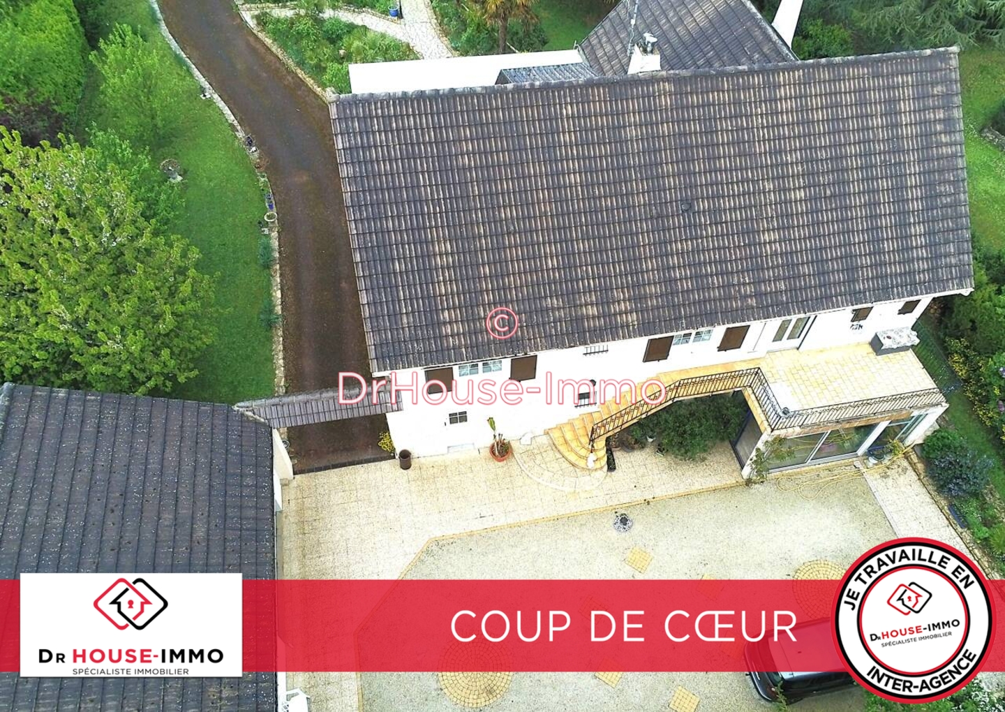 Photo 3 : Vente Maison 9 pièces Vouneuil-sous-Biard 327 m²
