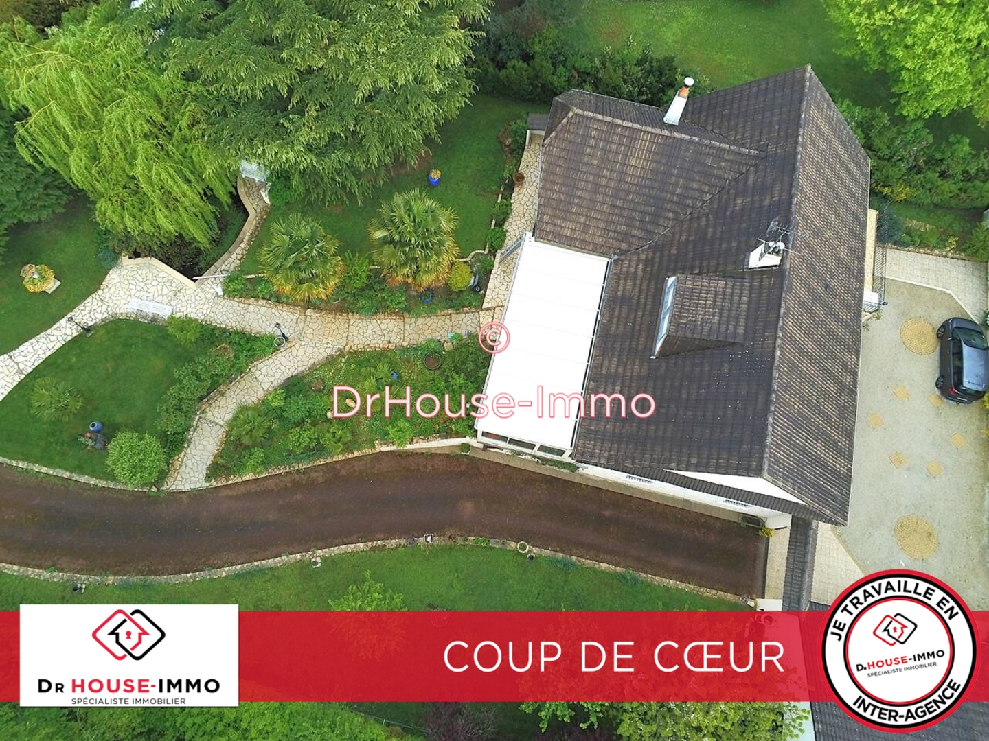 Photo 2 : Vente Maison 9 pièces Vouneuil-sous-Biard 327 m²