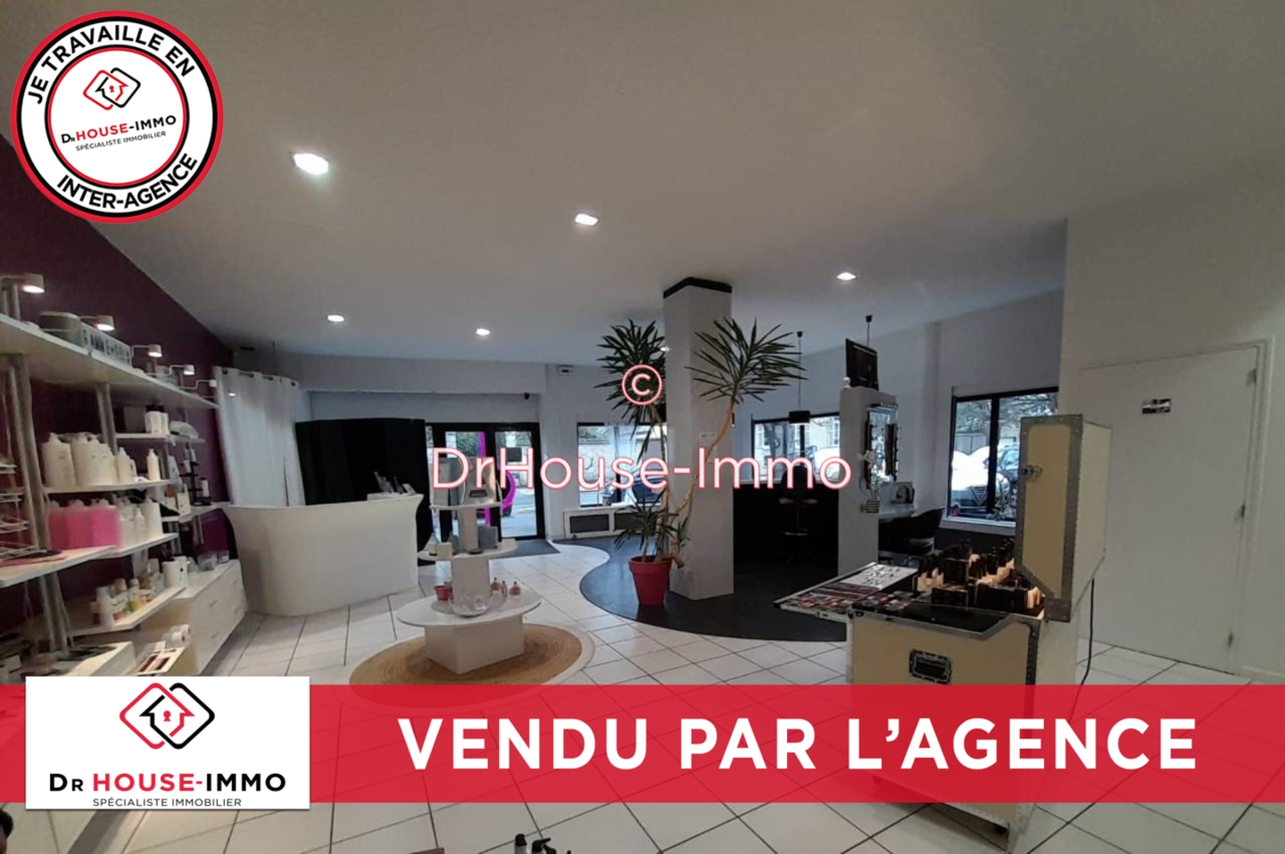 Photo 1 : Vente Commerce 3 pièces Orléans 139 m²