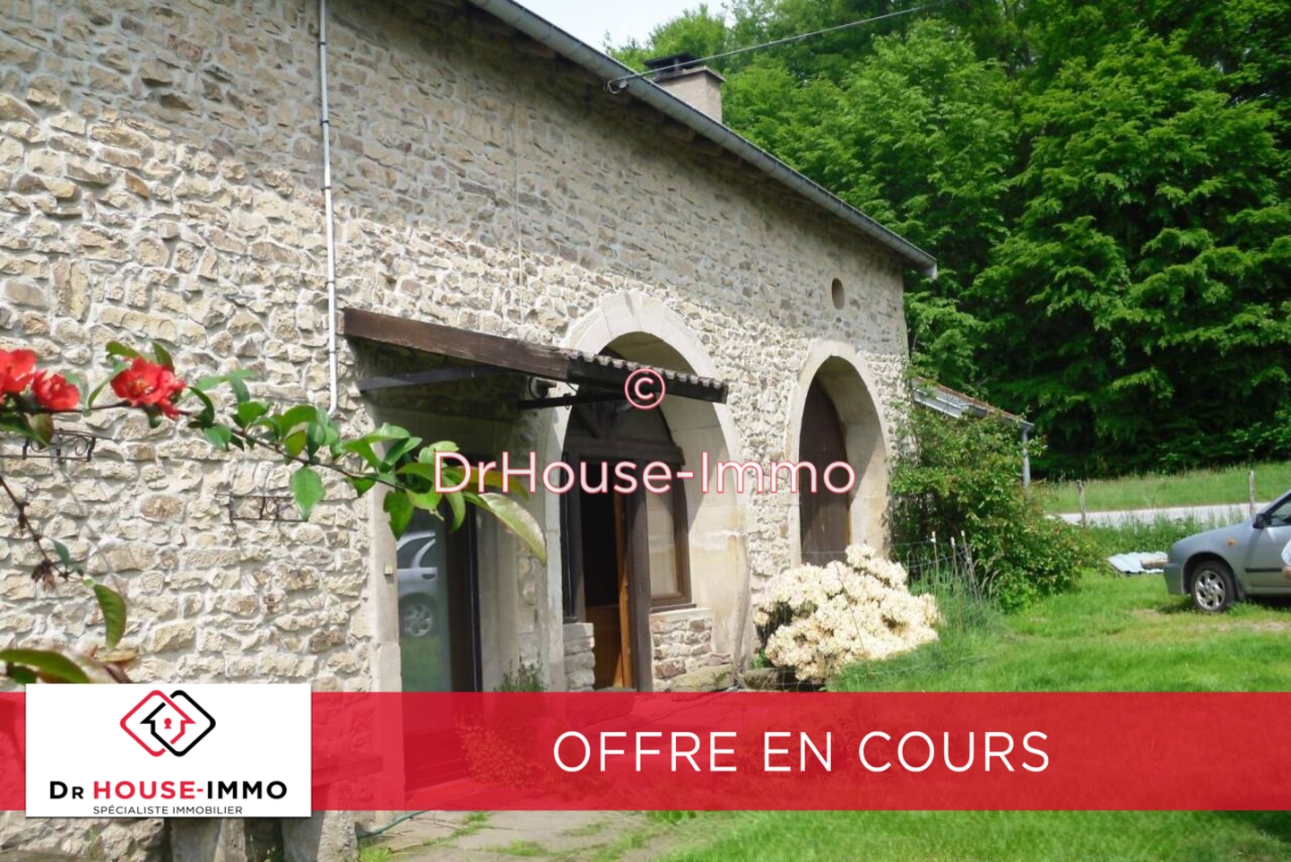 Photo 1 : Vente Maison 6 pièces Le Clerjus 140 m²