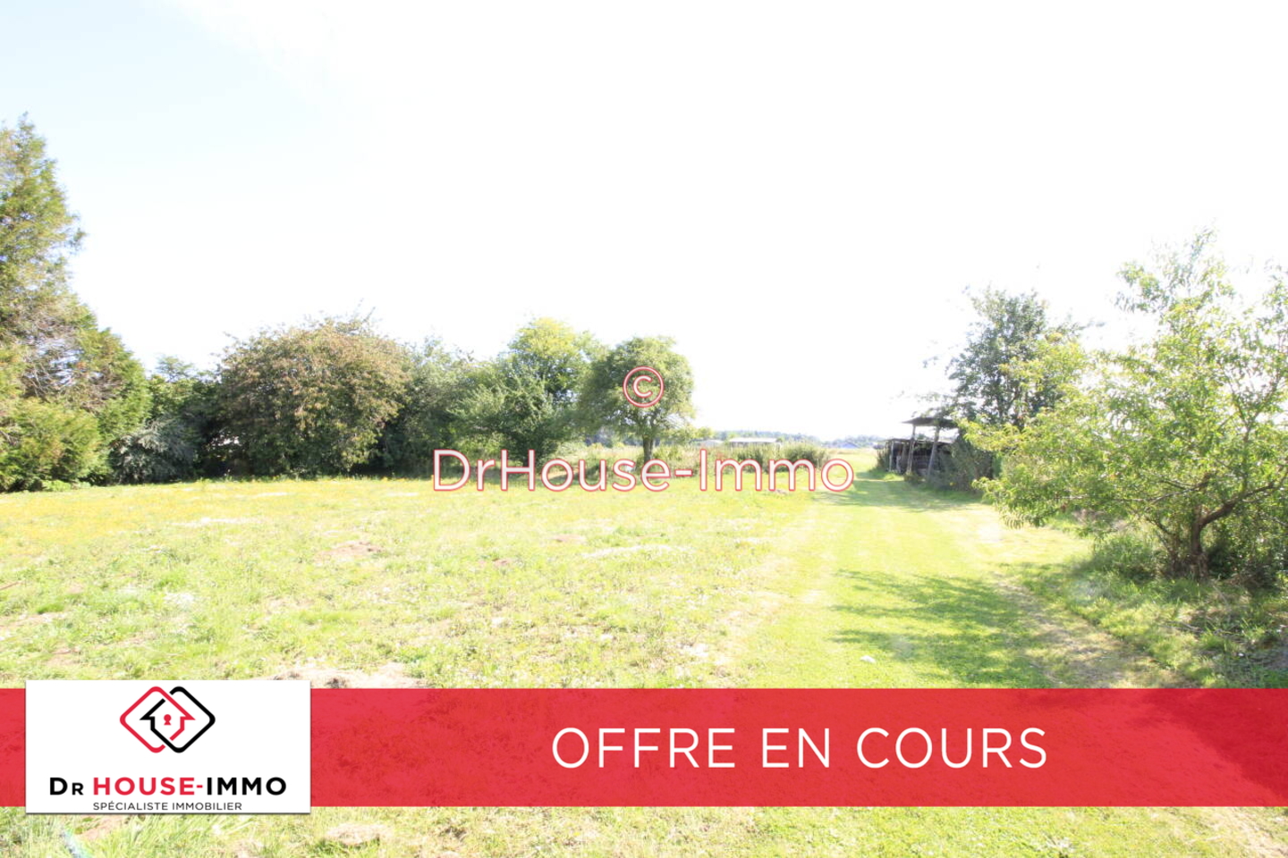 Photo 1 : Vente Terrain Le Thuit de l'Oison 6000 m²