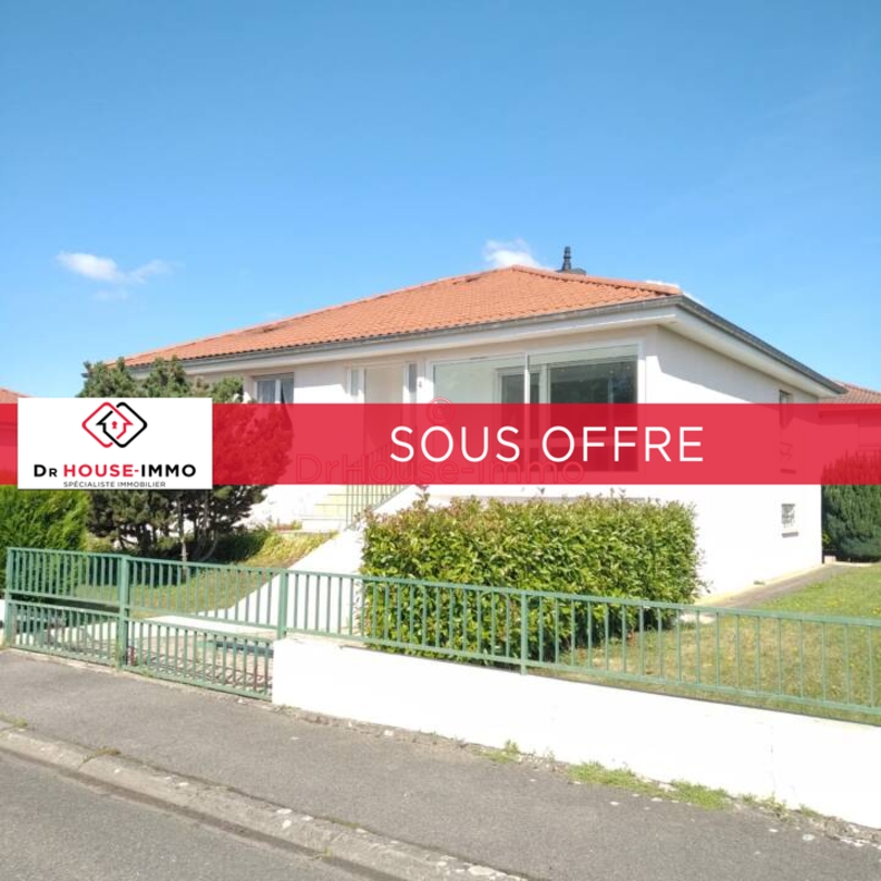 Photo 1 : Vente Maison 8 pièces Montoy-Flanville 121 m²