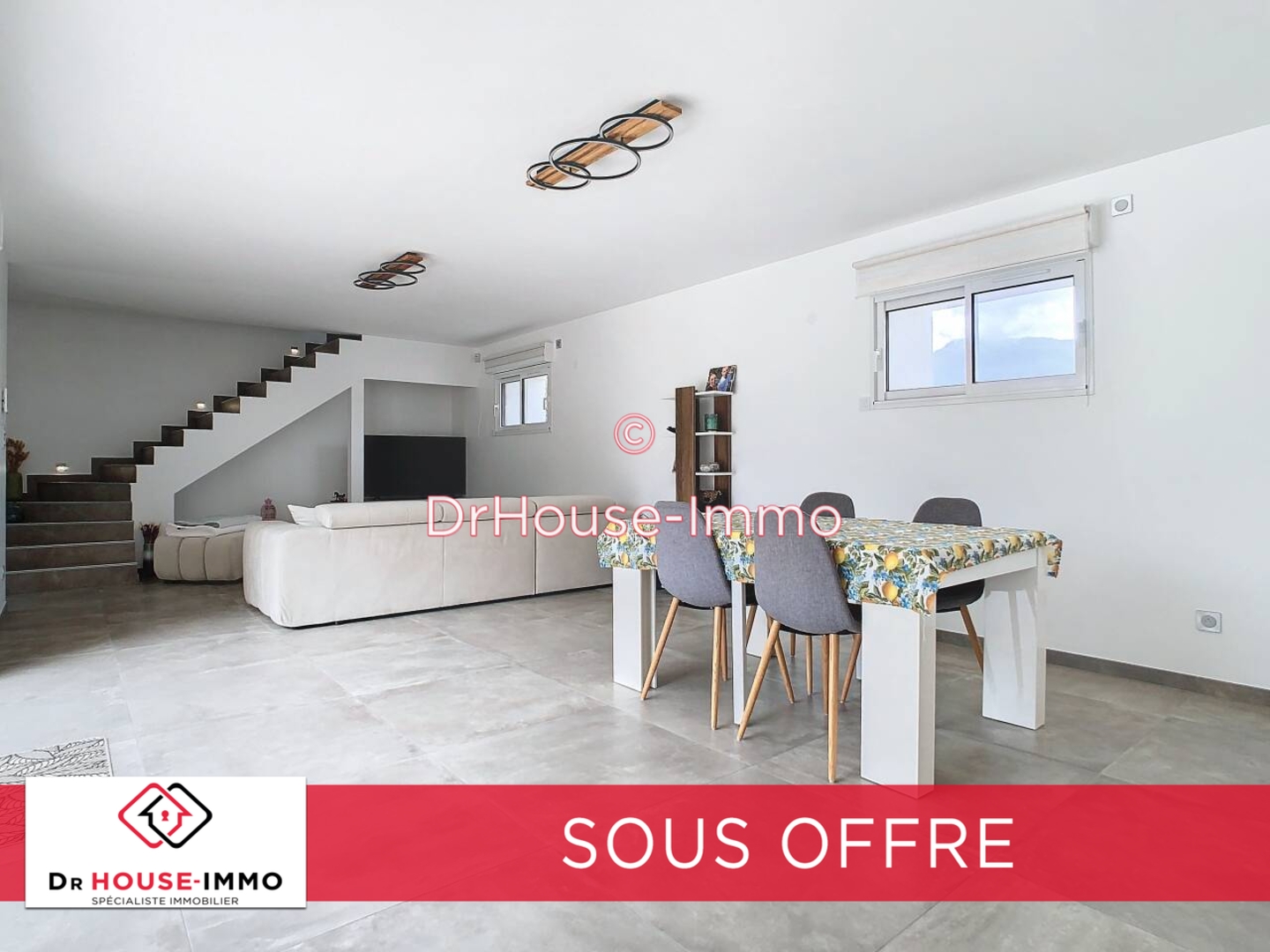 Photo 1 : Vente Maison 4 pièces Saint-Martin-d'Hères 105 m²