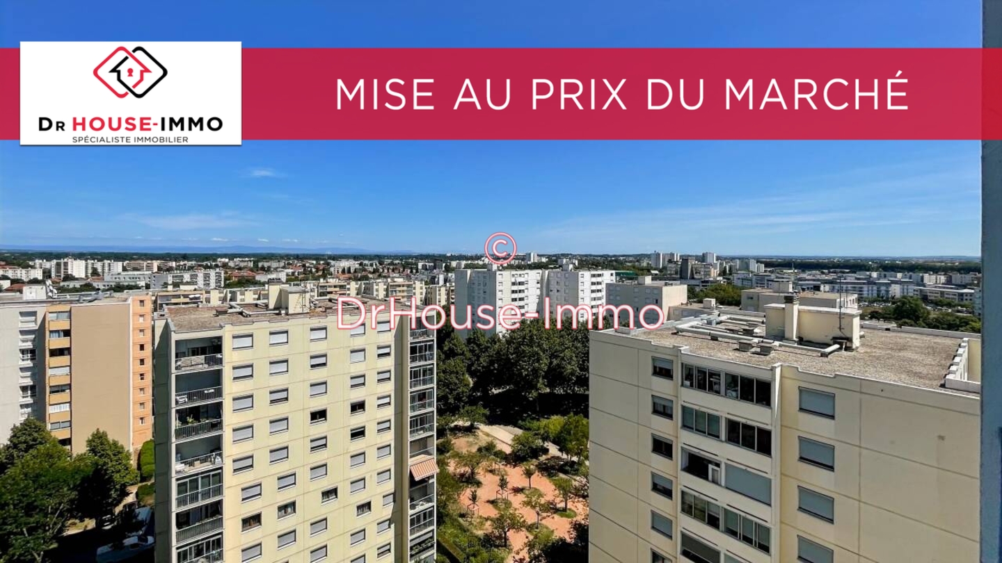 Photo 1 : Vente Appartement 4 pièces Vaulx-en-Velin 71 m²