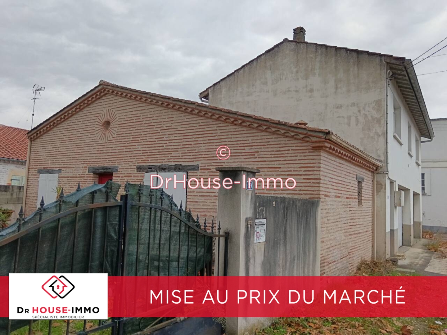 Photo 1 : Vente Maison 5 pièces Sainte-Livrade-sur-Lot 185 m²