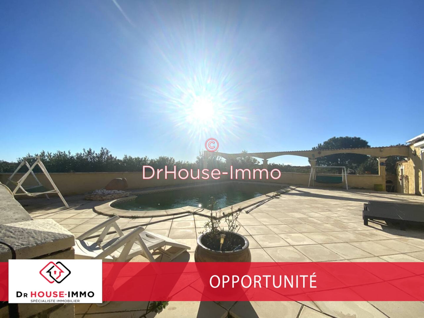 Photo 1 : Vente Maison 7 pièces Aigues-Mortes 182 m²
