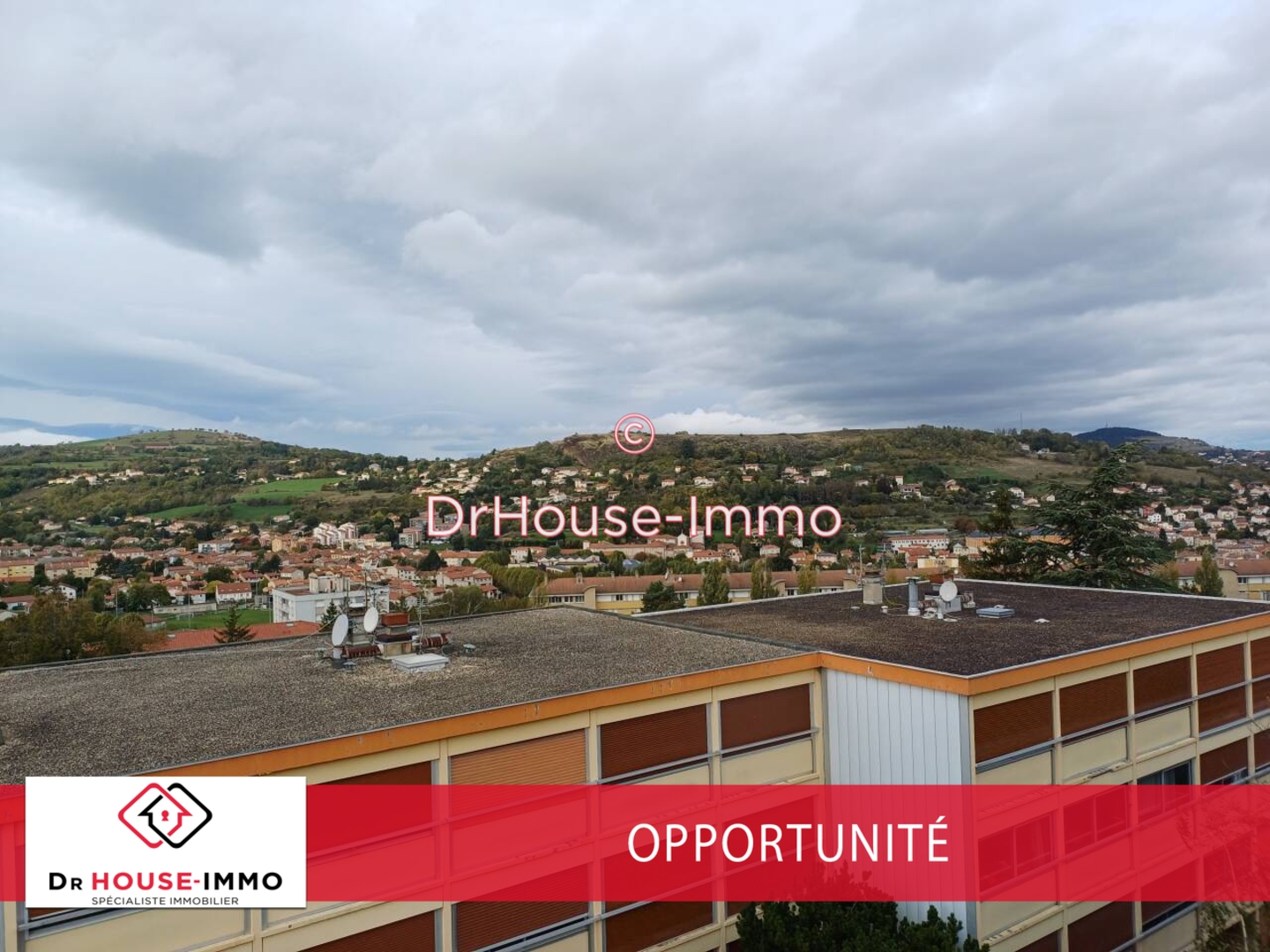 Photo 1 : Vente Appartement 4 pièces Le Puy-en-Velay 77 m²