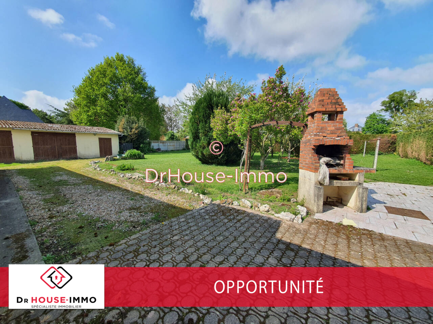 Photo 1 : Vente Maison 6 pièces Fouqueville 86 m²