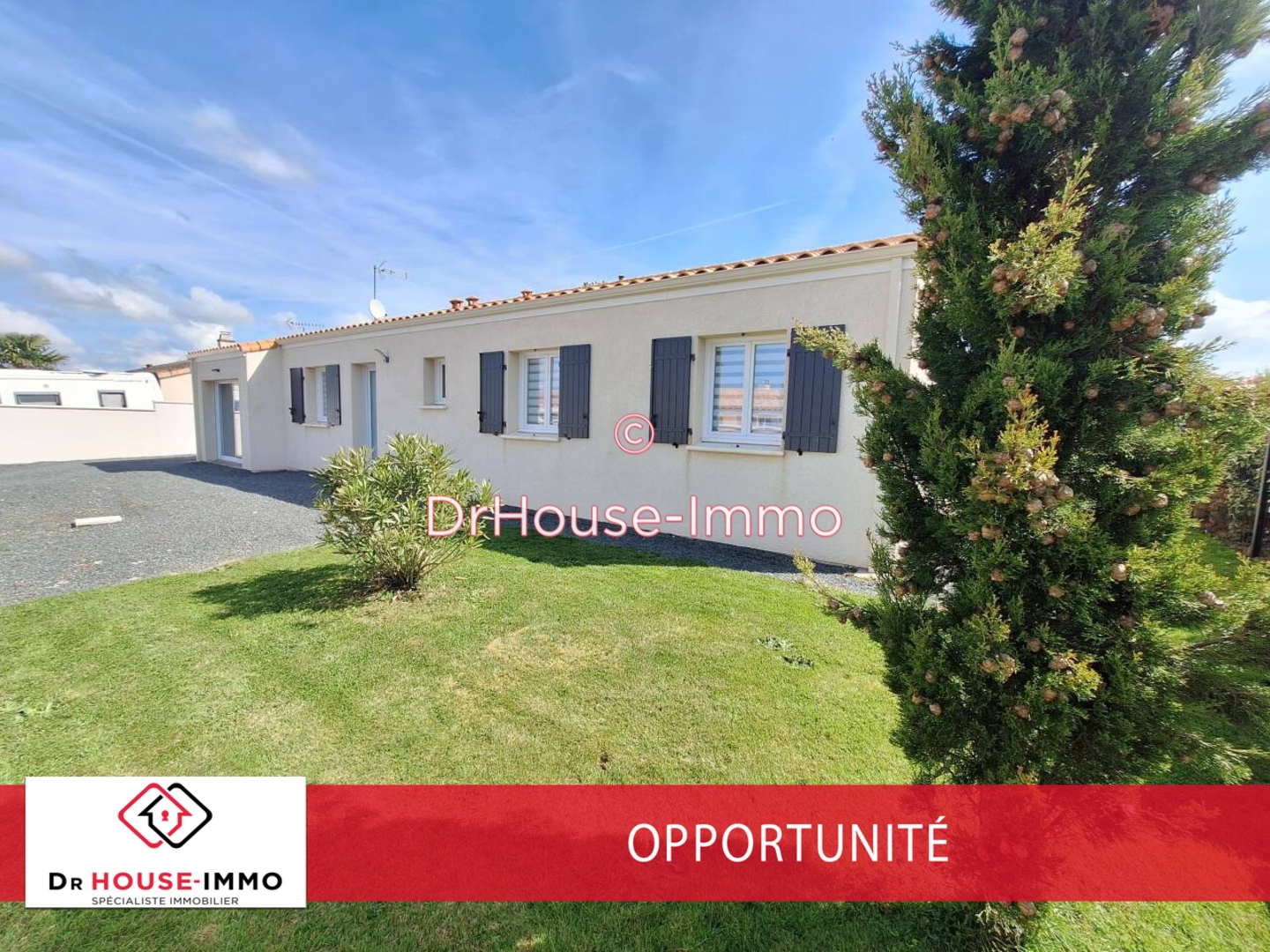 Photo 1 : Vente Maison 7 pièces Velluire 114 m²