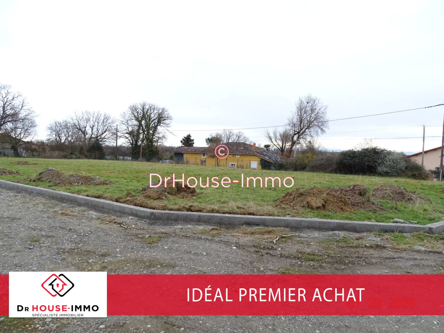Photo 1 : Vente Terrain Poucharramet 987 m²