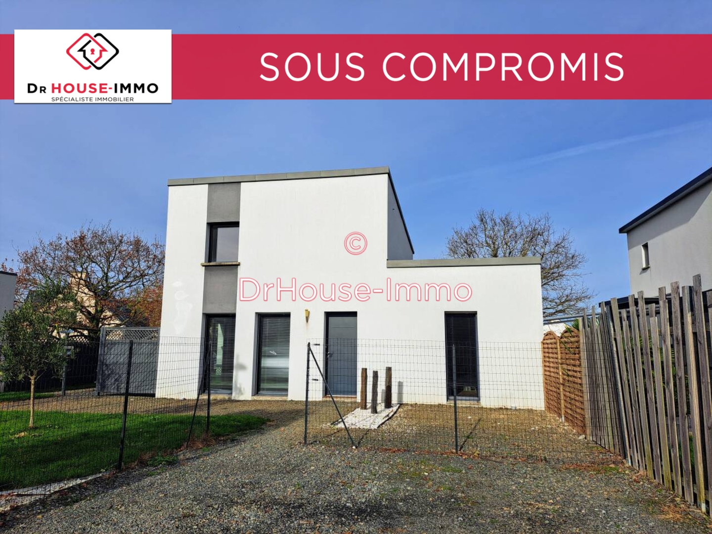 Photo 1 : Vente Maison 3 pièces La Gouesnière 86 m²