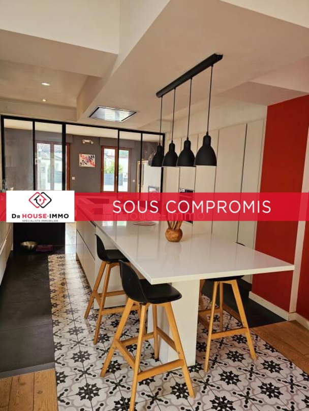 Photo 1 : Vente Maison 9 pièces Hasnon 180 m²