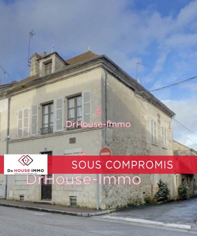 Photo 1 : Vente Maison 8 pièces Mortagne-au-Perche 225 m²