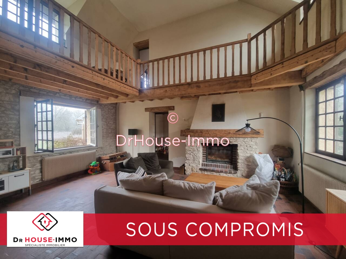 Photo 1 : Vente Maison 7 pièces Montcresson 230 m²