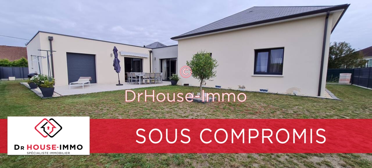 Photo 1 : Vente Maison 6 pièces Changé 164 m²