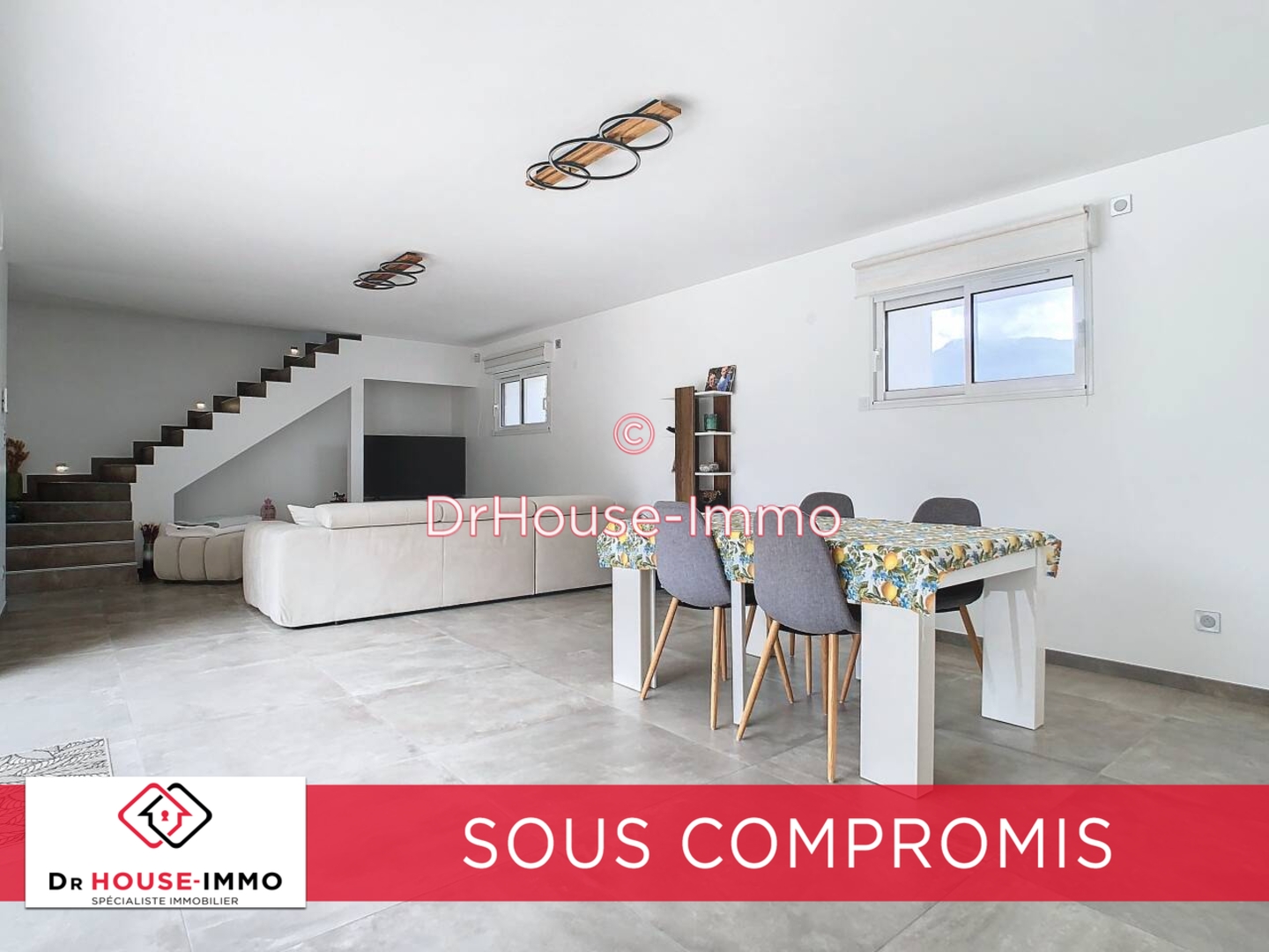 Photo 1 : Vente Maison 4 pièces Saint-Martin-d'Hères 105 m²