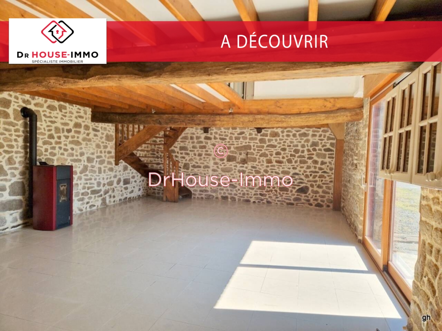 Photo 2 : Vente Maison 8 pièces Louvigné-du-Désert 272 m²