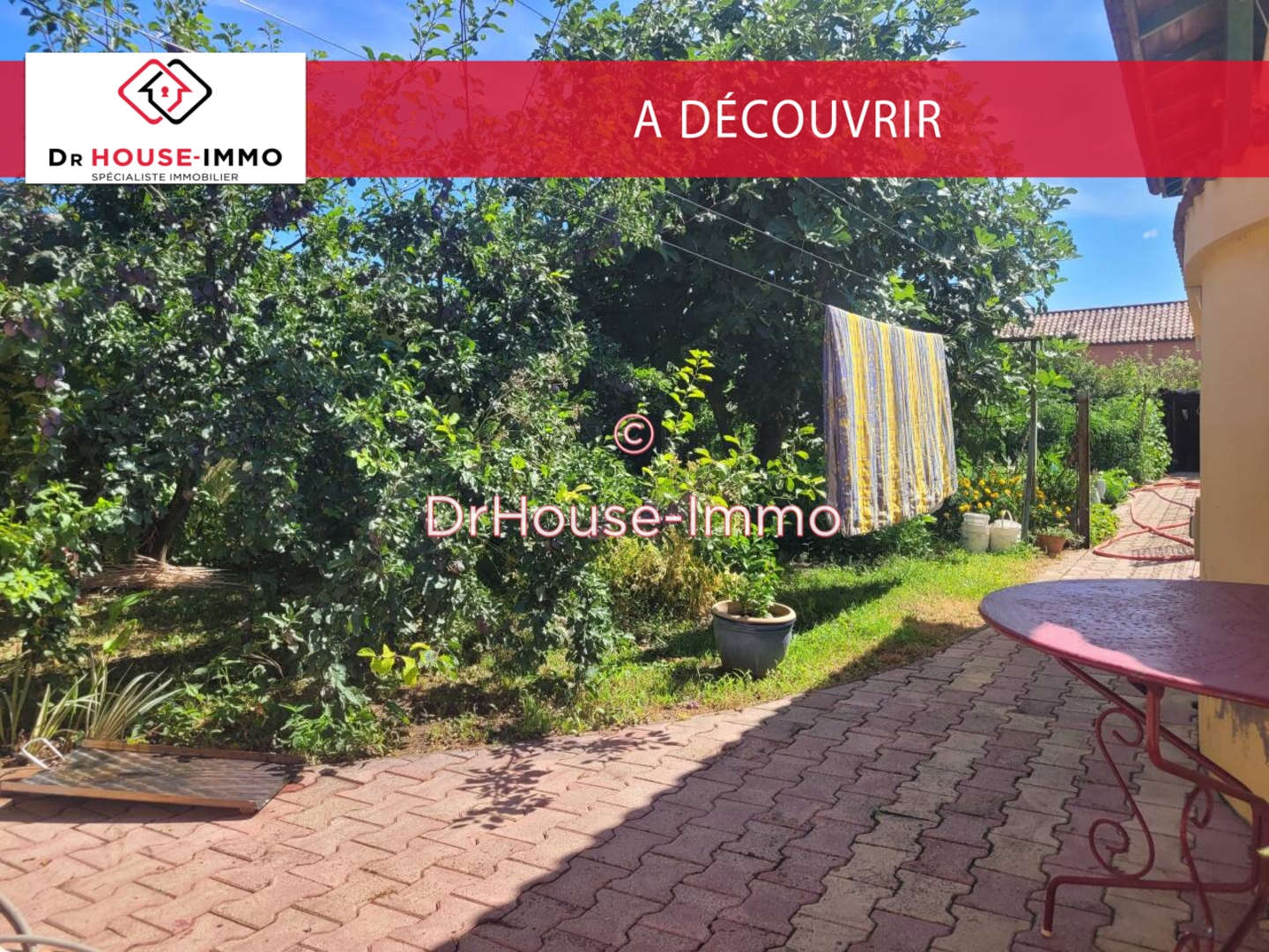 Photo 3 : Vente Maison 8 pièces Crêches-sur-Saône 370 m²