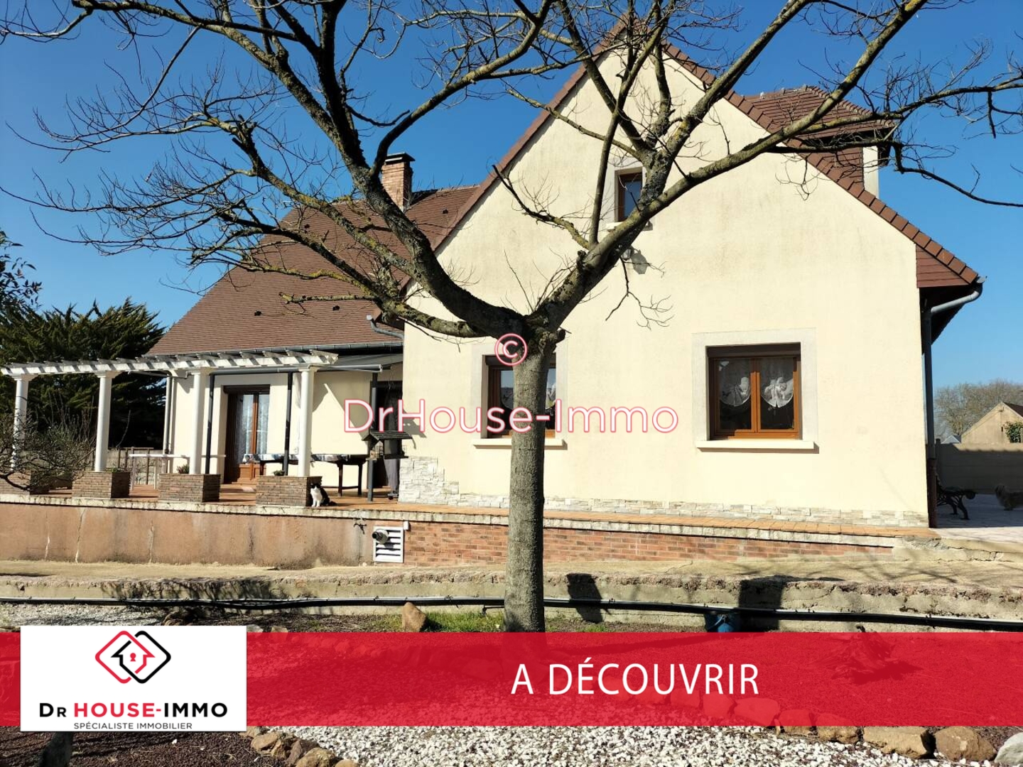 Photo 1 : Vente Maison 5 pièces Yvré-le-Pôlin 140 m²