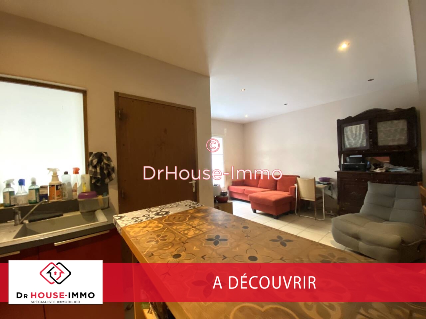 Photo 1 : Vente Appartement 4 pièces Aigues-Mortes 67 m²