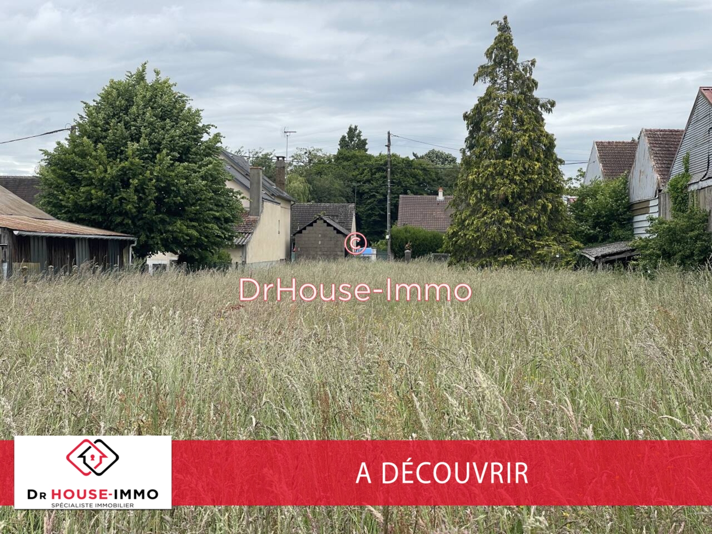 Photo 2 : Vente Terrain Lorris 2000 m²