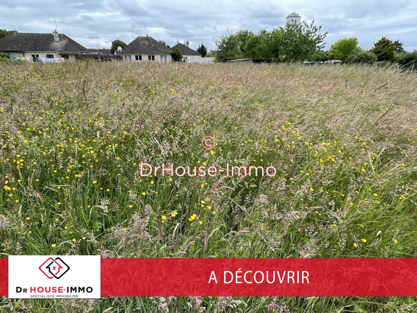 Photo 1 : Vente Terrain Lorris 1300 m²