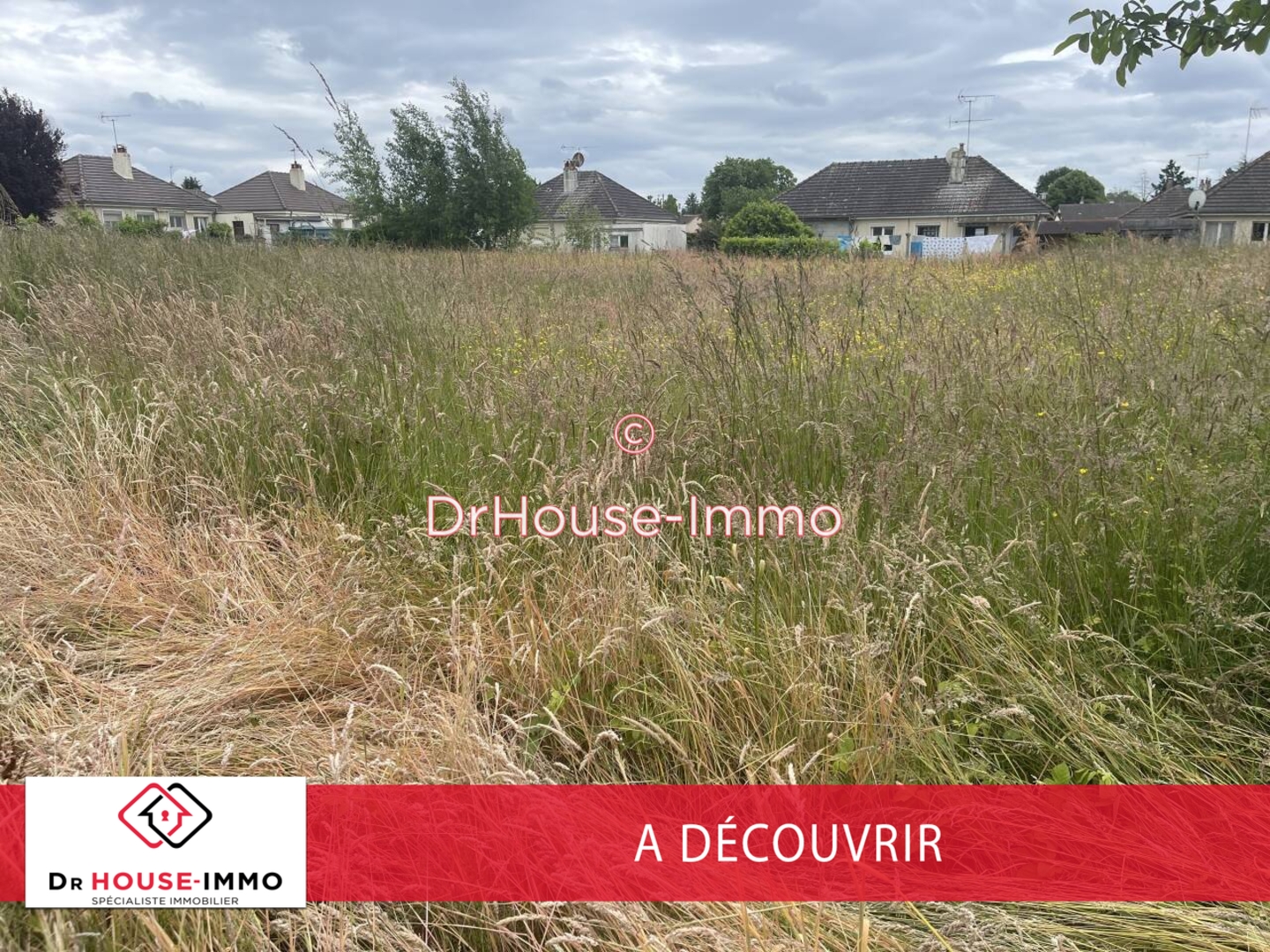 Photo 3 : Vente Terrain Lorris 1300 m²