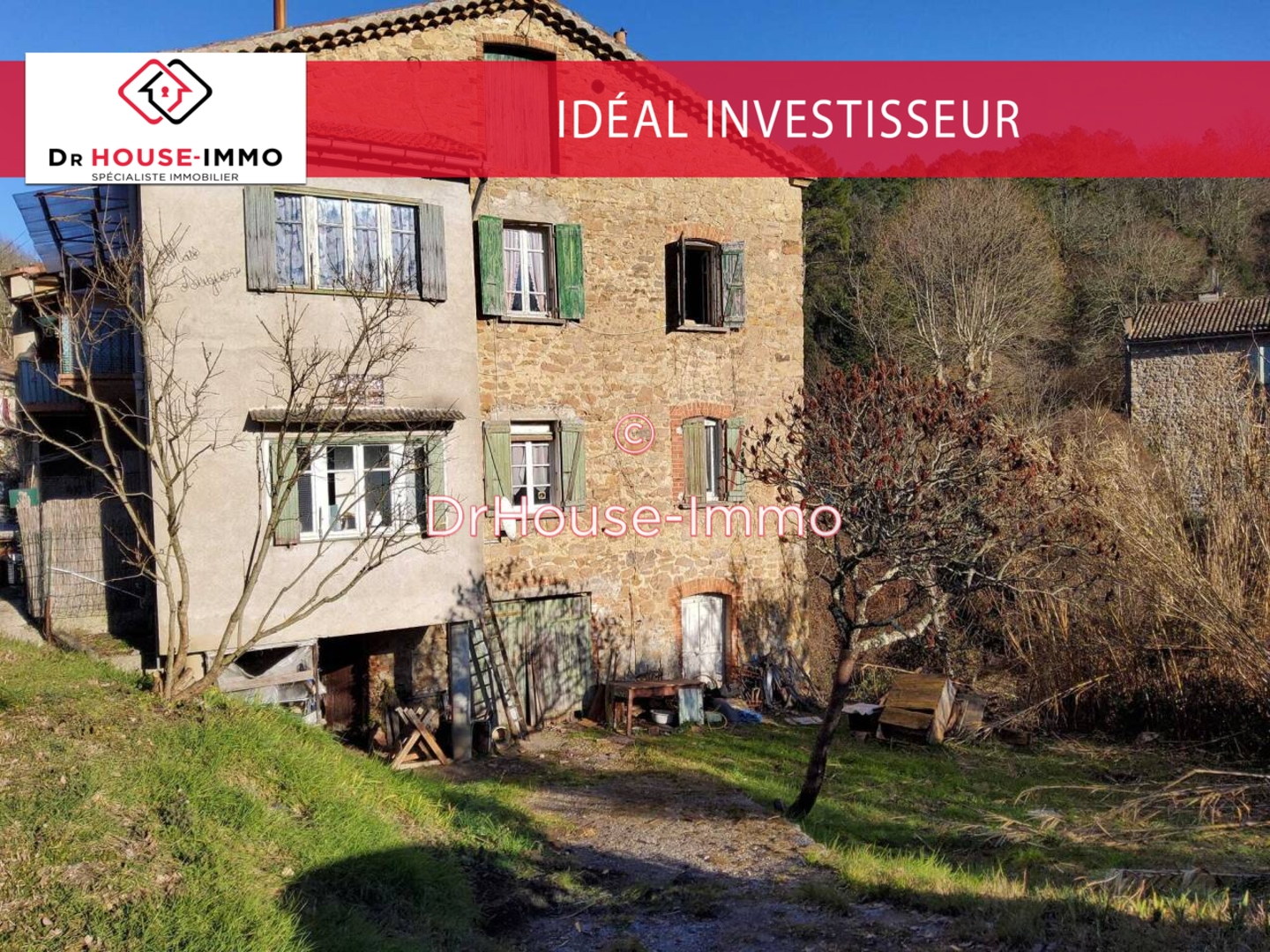 Photo 1 : Vente Immeuble 10 pièces Molières-sur-Cèze 204 m²