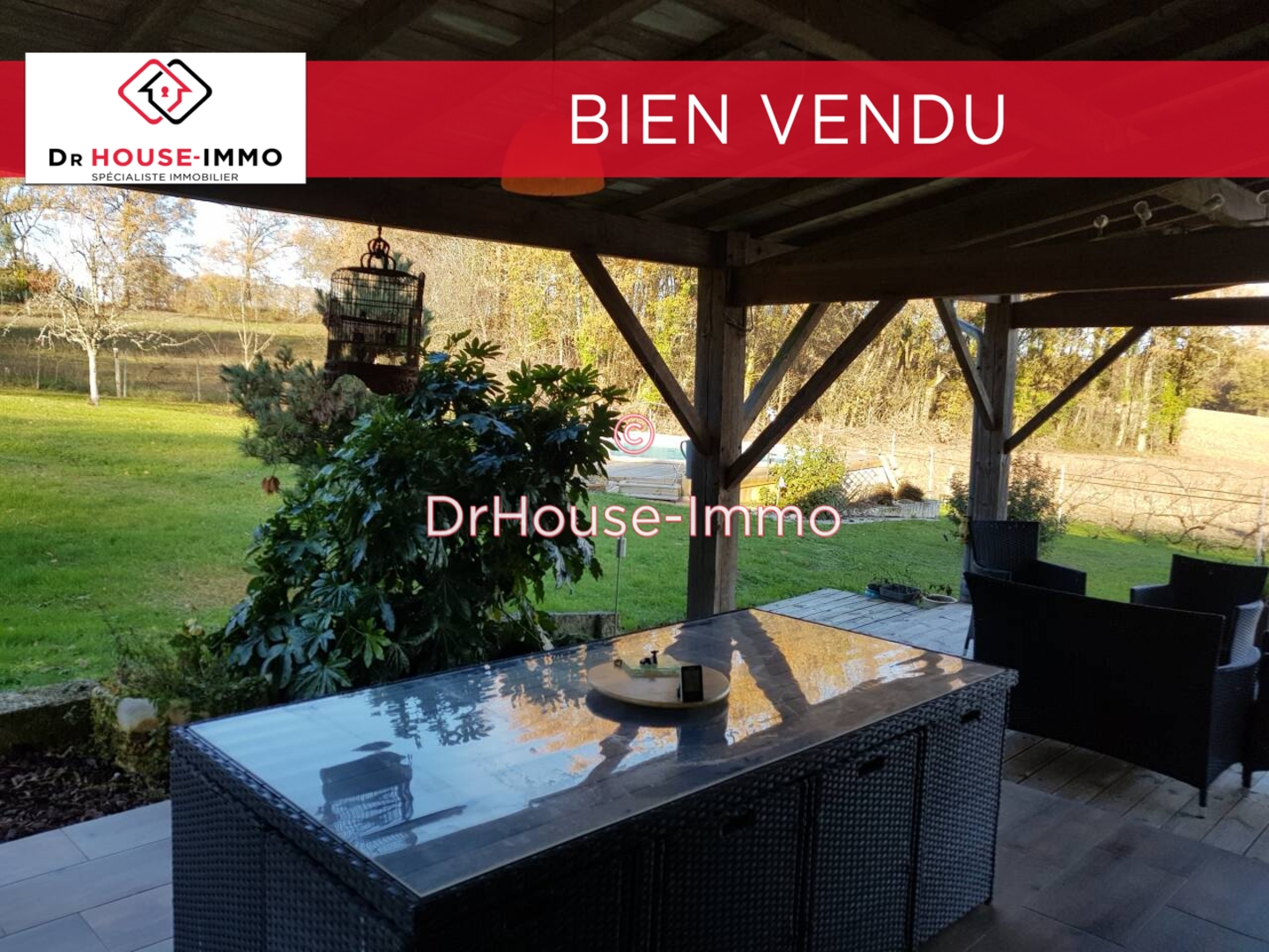 Photo 3 : Vente Maison 6 pièces Villebois-Lavalette 285 m²