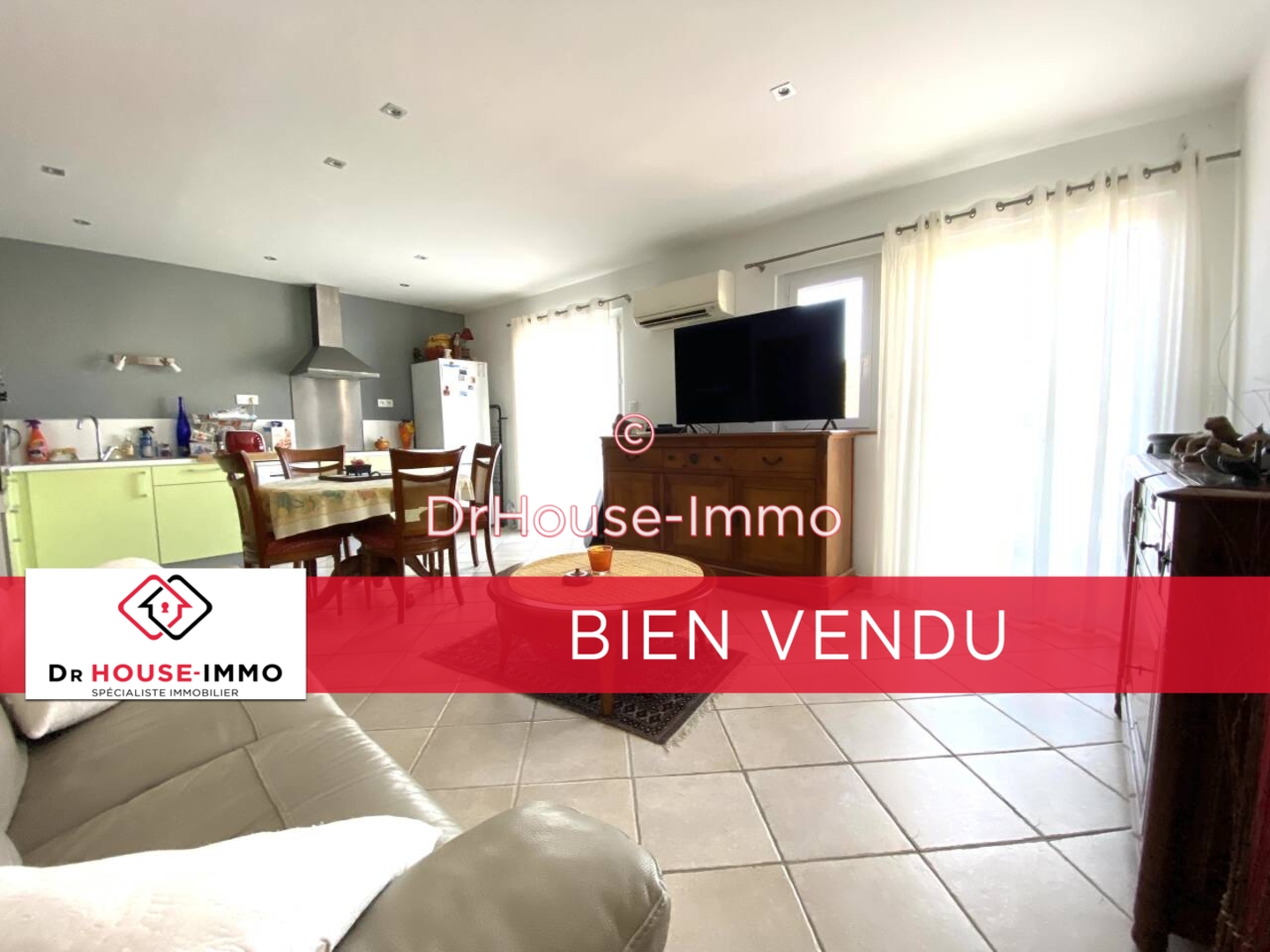 Photo 1 : Vente Appartement 2 pièces Le Grau-du-Roi 43 m²