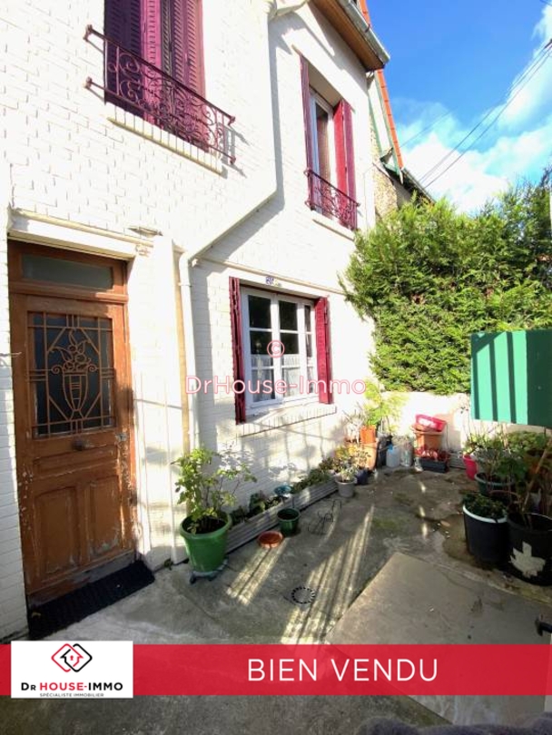 Photo 1 : Vente Maison 6 pièces La Courneuve 127 m²