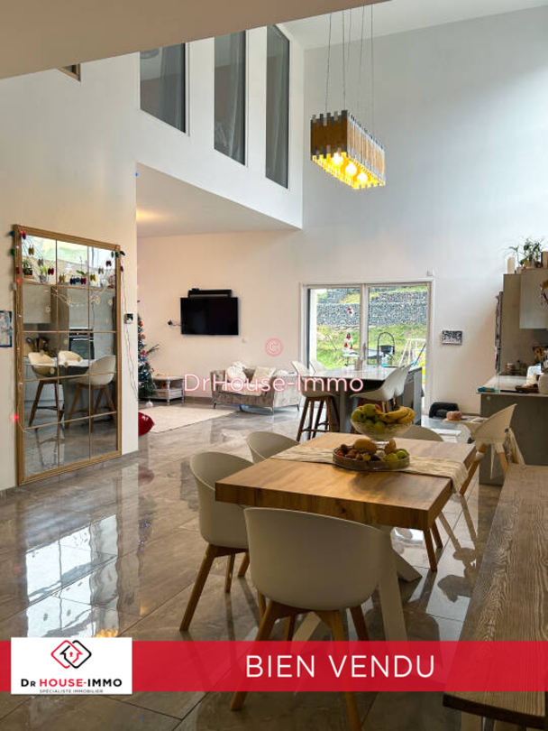 Photo 1 : Vente Maison 5 pièces Arsac-en-Velay 195 m²