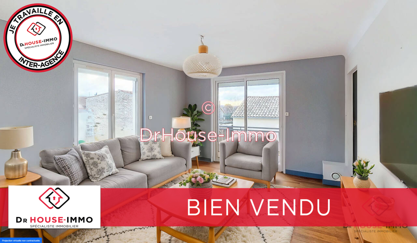 Photo 2 : Vente Maison 6 pièces Saint-Maixent-l'École 161 m²