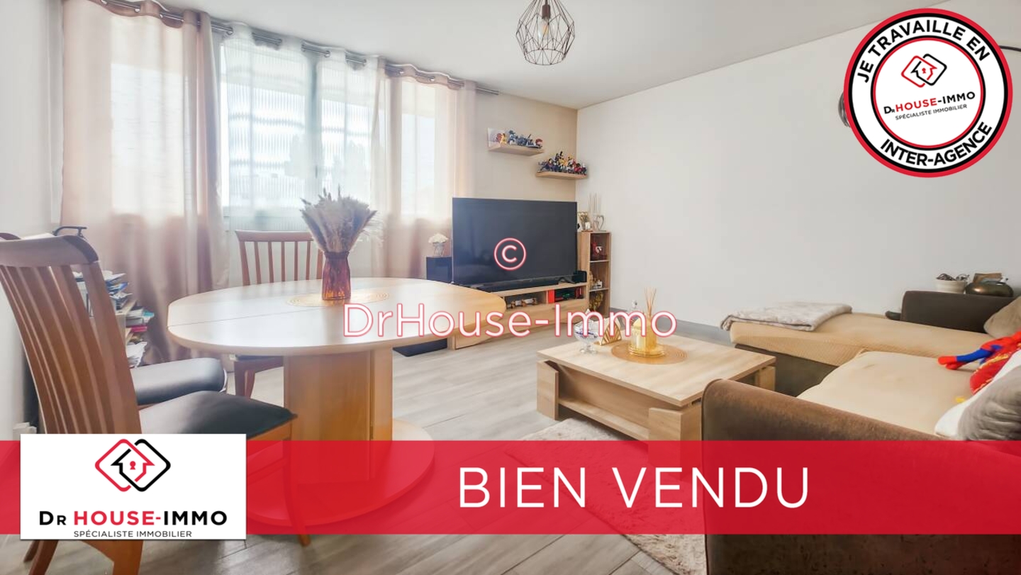 Photo 1 : Vente Appartement 2 pièces Saint-Michel-sur-Orge 53 m²