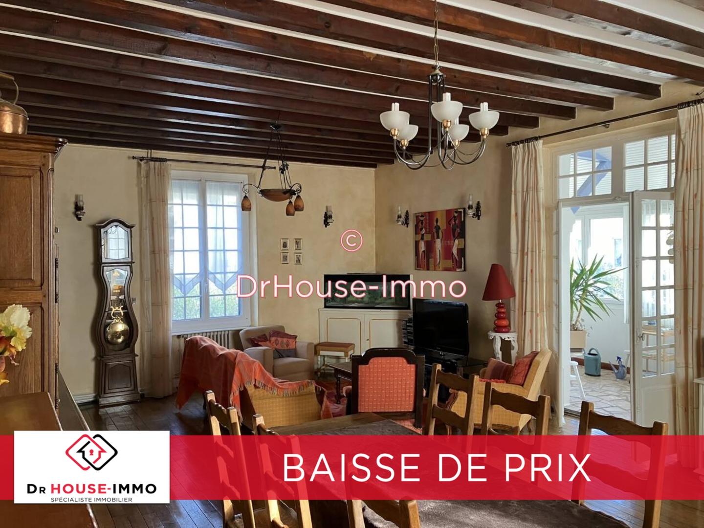Photo 1 : Vente Maison 8 pièces Vittel 172 m²