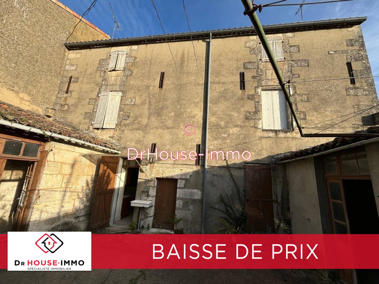 Photo 1 : Vente Immeuble 11 pièces Gond-Pontouvre 110 m²