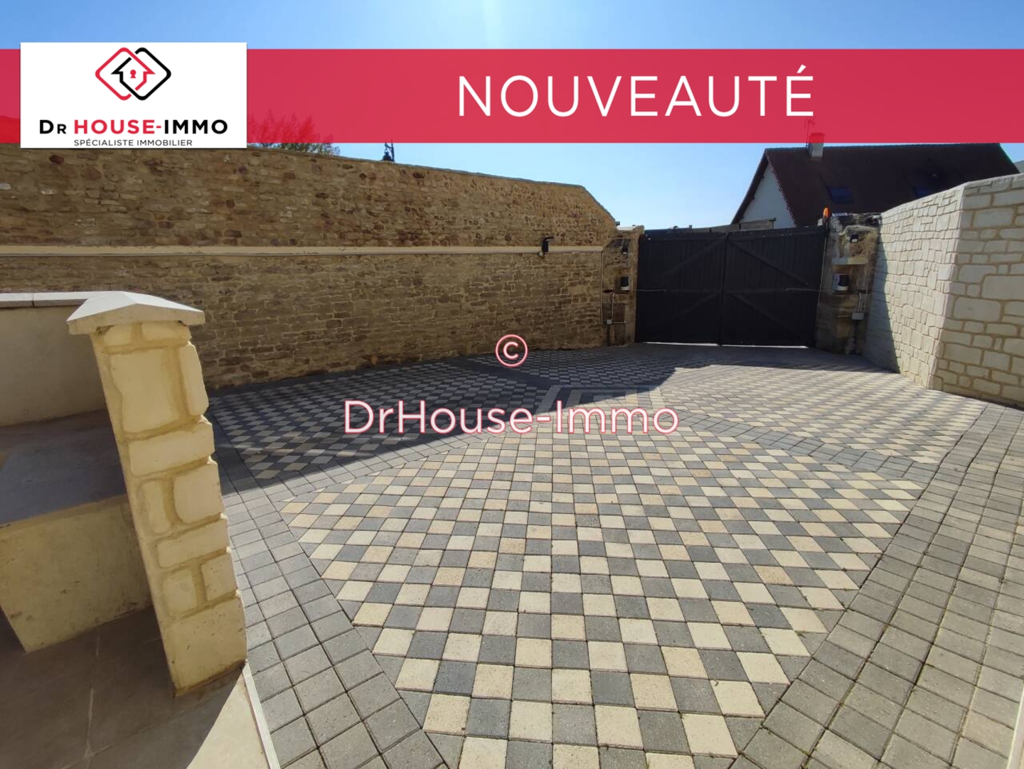 Photo 1 : Vente Maison 6 pièces Courseulles-sur-Mer 192 m²